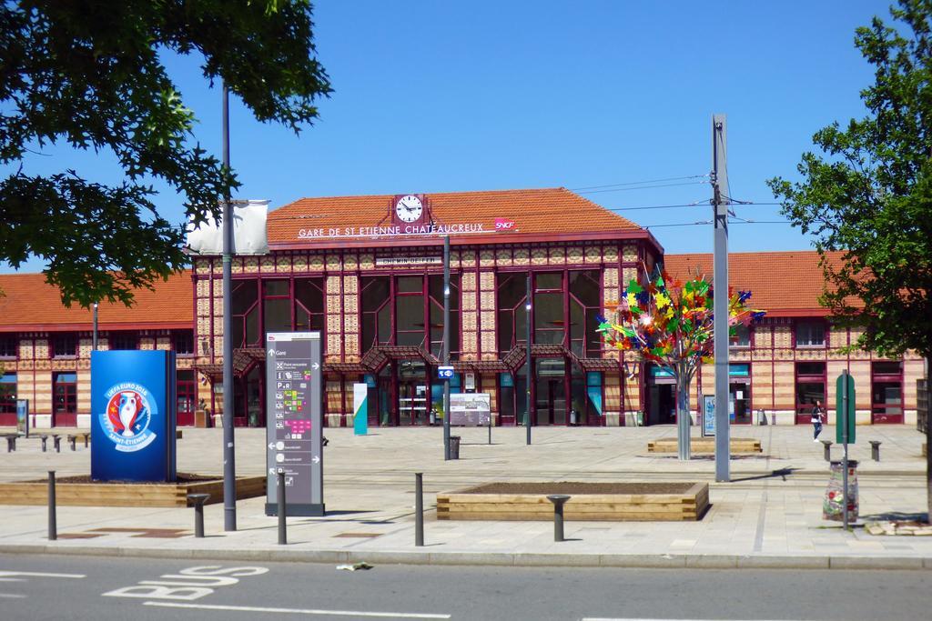 Terminus Du Forez Saint-Etienne Centre Gare Chateaucreux Εξωτερικό φωτογραφία